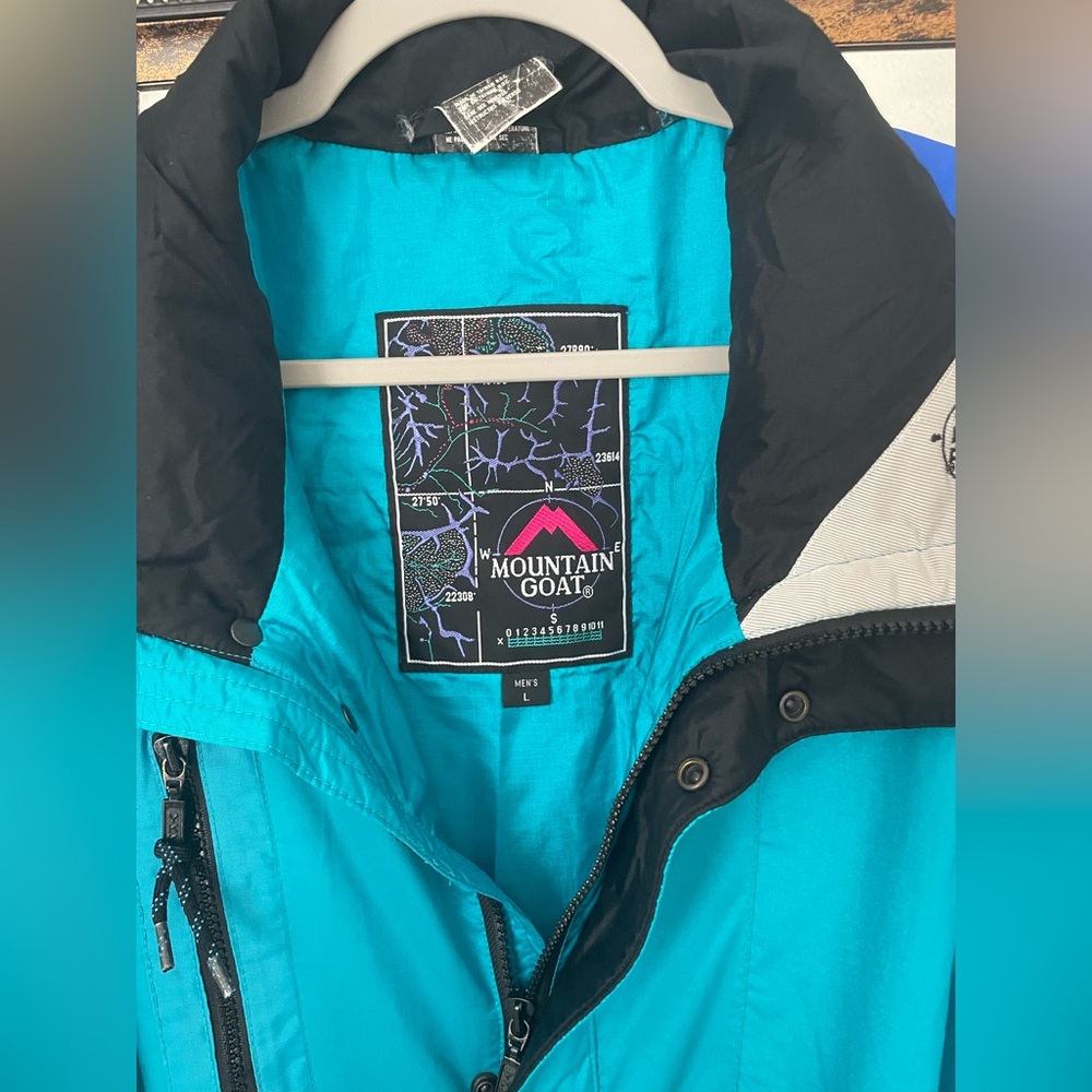 MOUNTAIN GOAT Men's Teal, Blue & Black Insulated Ski Suit Jacket - Picture 5 of 7
